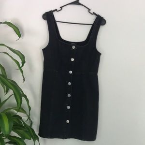 Women’s F21 Black wash denim dress - Size L